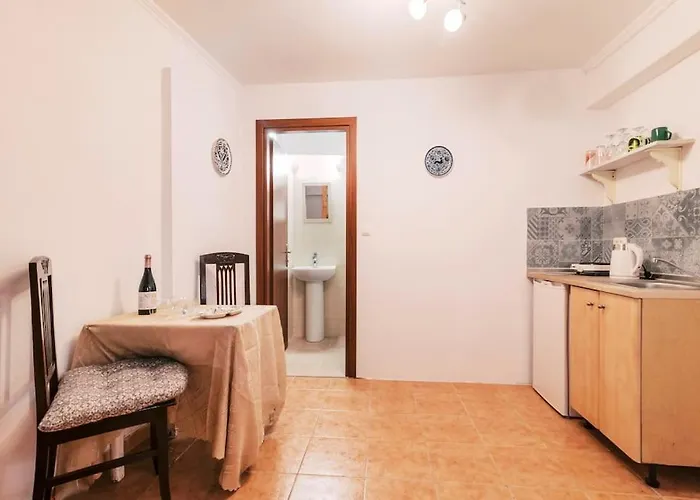 Kristinas View Apartment