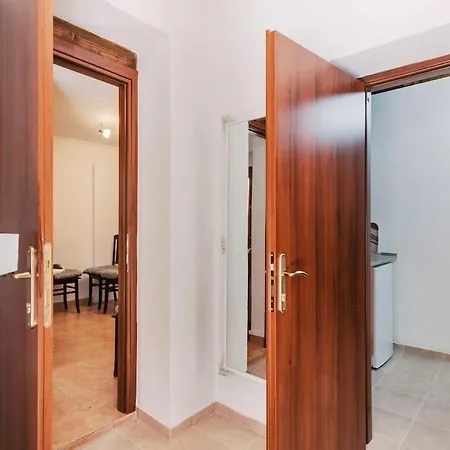 Kristinas View Apartment